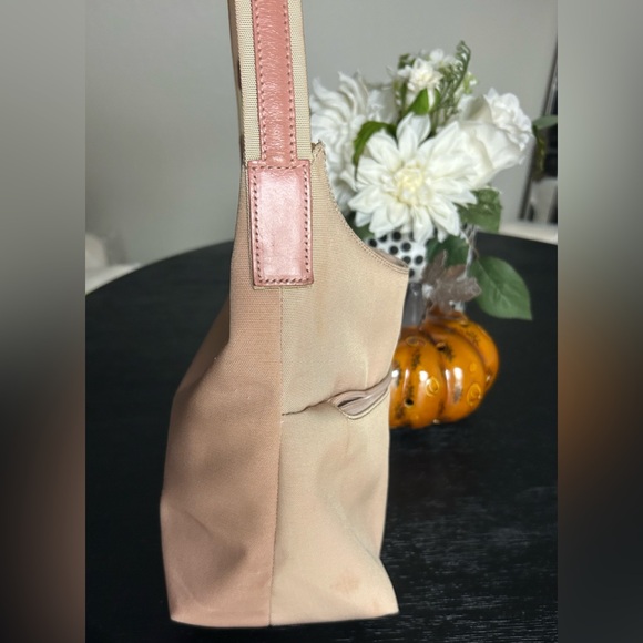 Authentic GUCCI y2 Jackie Shoulder Bag TwoTone Creamy Taupe Canvas/Leather - Picture 5 of 16